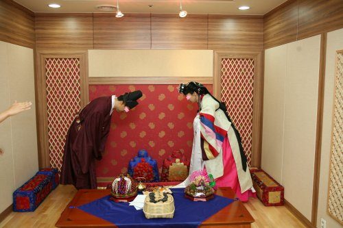 韓国の結婚式 5　～ 伝統的儀式、폐백（ペベッ）～