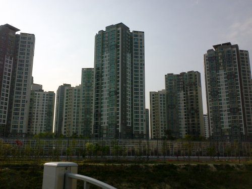 スカイライン重視の韓国のマンション！