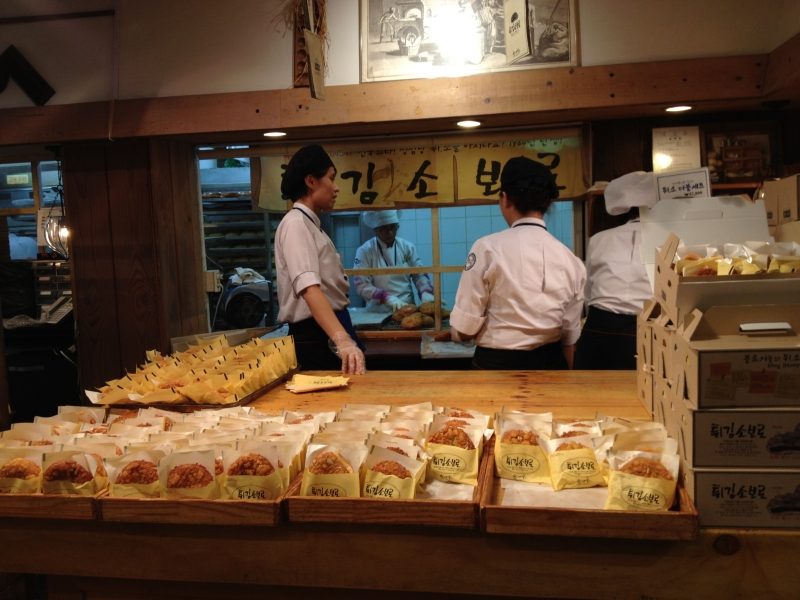 韓国で超有名なパン屋「ソンシムダン(聖心堂)」